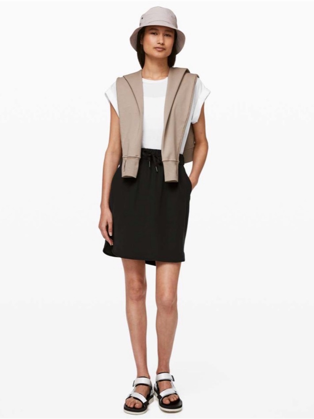Lululemon On The Fly Skirt *Woven in Black - Size 8